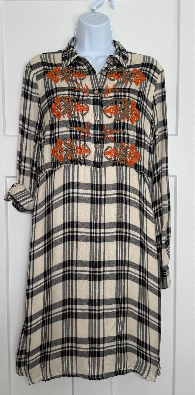 Maeve Anthropologie Fit & Flare Shirtdress Embroidered Plaid Black Cream SMALL